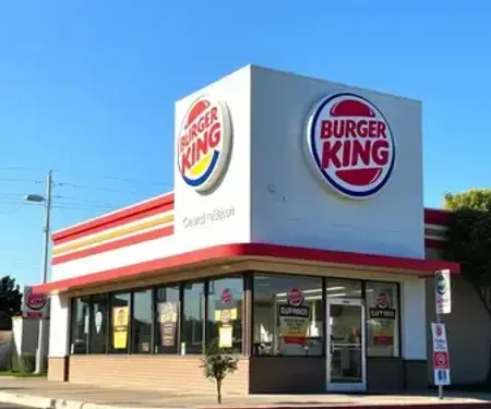 Burger King do Centro de São Bernardo reinaugurado e abre 20 vagas
