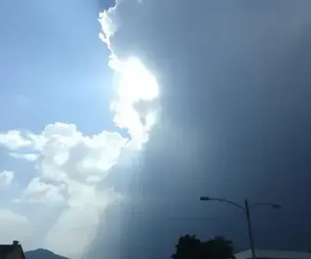 Previsão do tempo hoje para São Bernardo do Campo (SP): sol com muitas nuvens e períodos de céu nublado; noite com pancadas de chuva