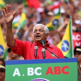 Lula escolhe berço do sindicalismo no ABC Paulista para abrir campanha à reeleição